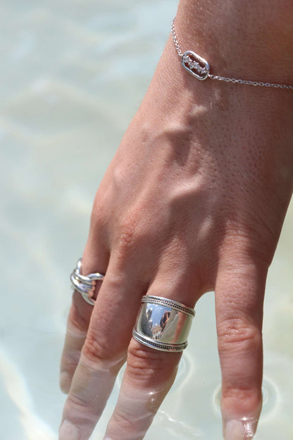Nuzri - Bague manchette en Argent - Yasmeen Jewelry